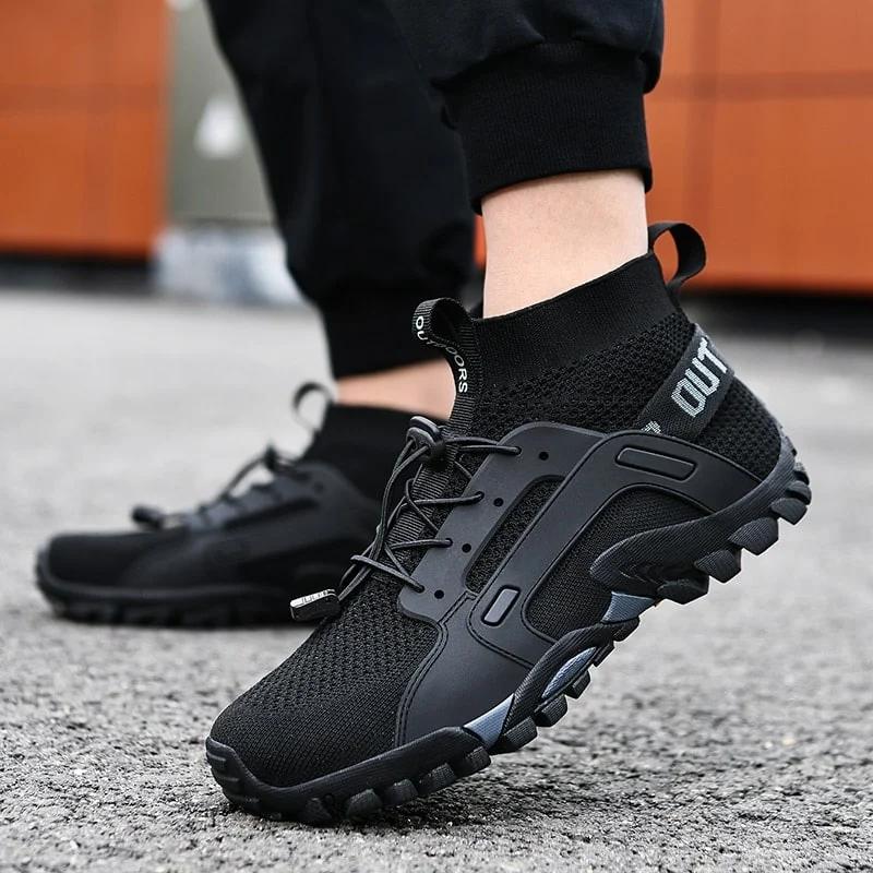 OutdoorPro™ rutschfeste Sockenschuhe