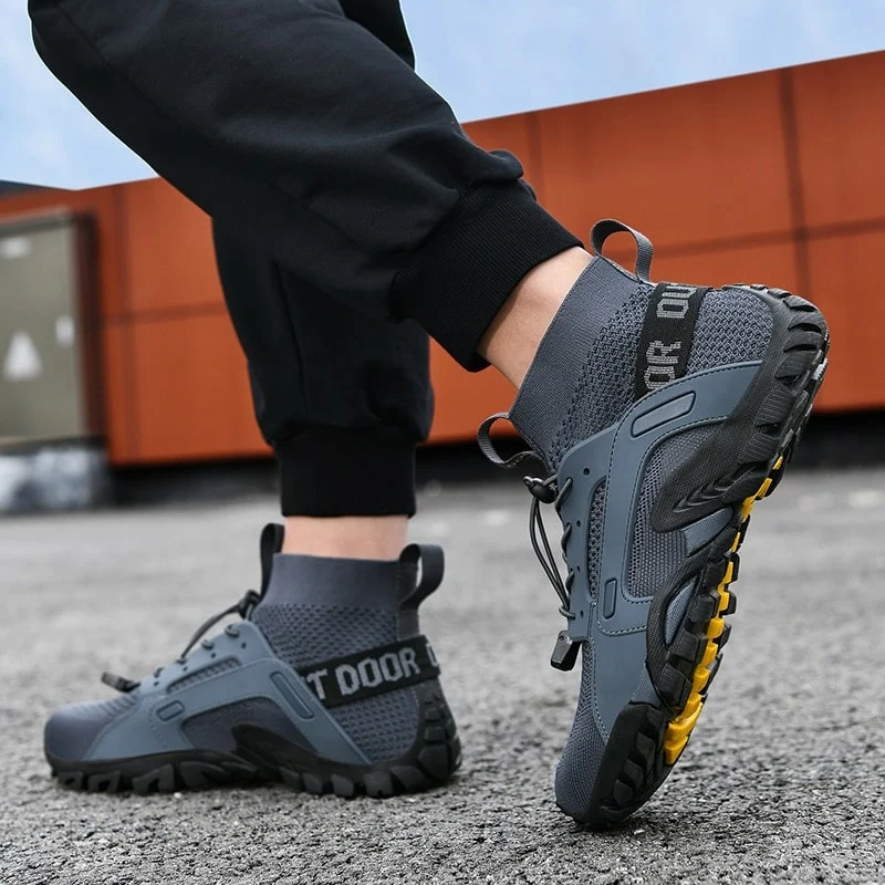 OutdoorPro™ rutschfeste Sockenschuhe