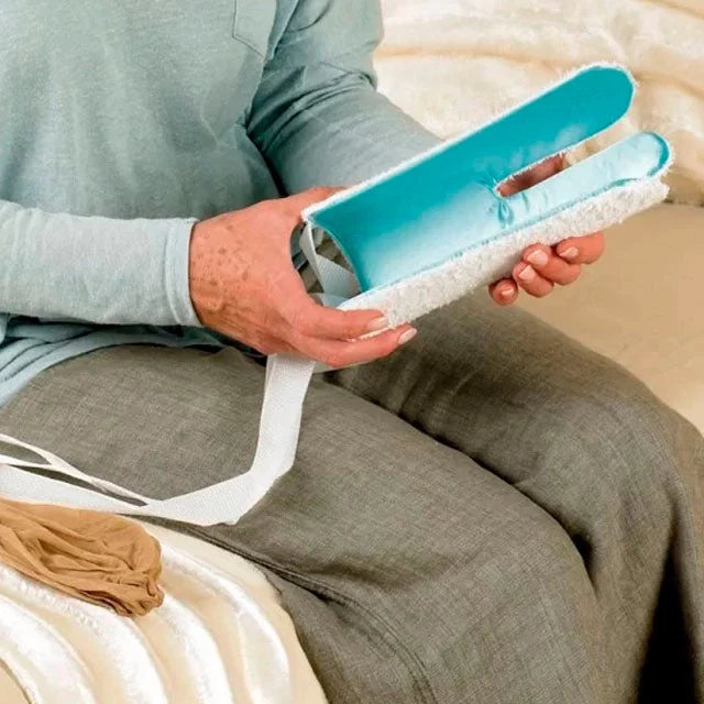 Flexibler Sockenhelfer mit Befestigungsbändern