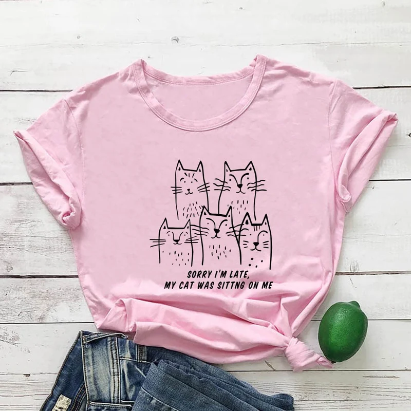 Plus Size Katzen-T-Shirt mit lustigem Buchstabenaufdruck und kurzen Ärmeln