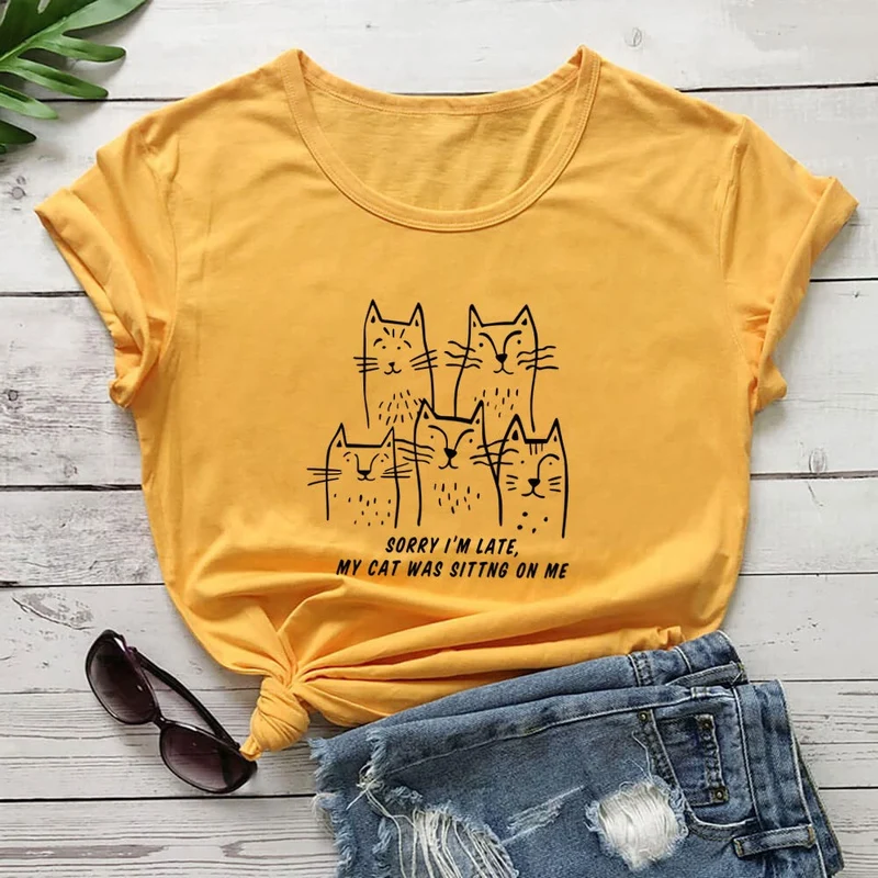Plus Size Katzen-T-Shirt mit lustigem Buchstabenaufdruck und kurzen Ärmeln