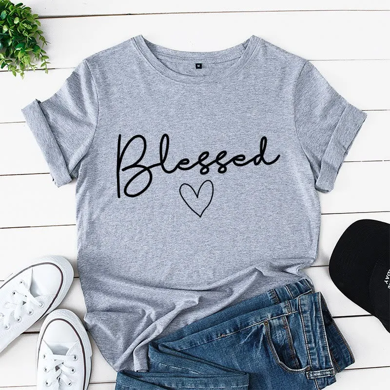 Plus Size T-Shirt mit Herzmotiv