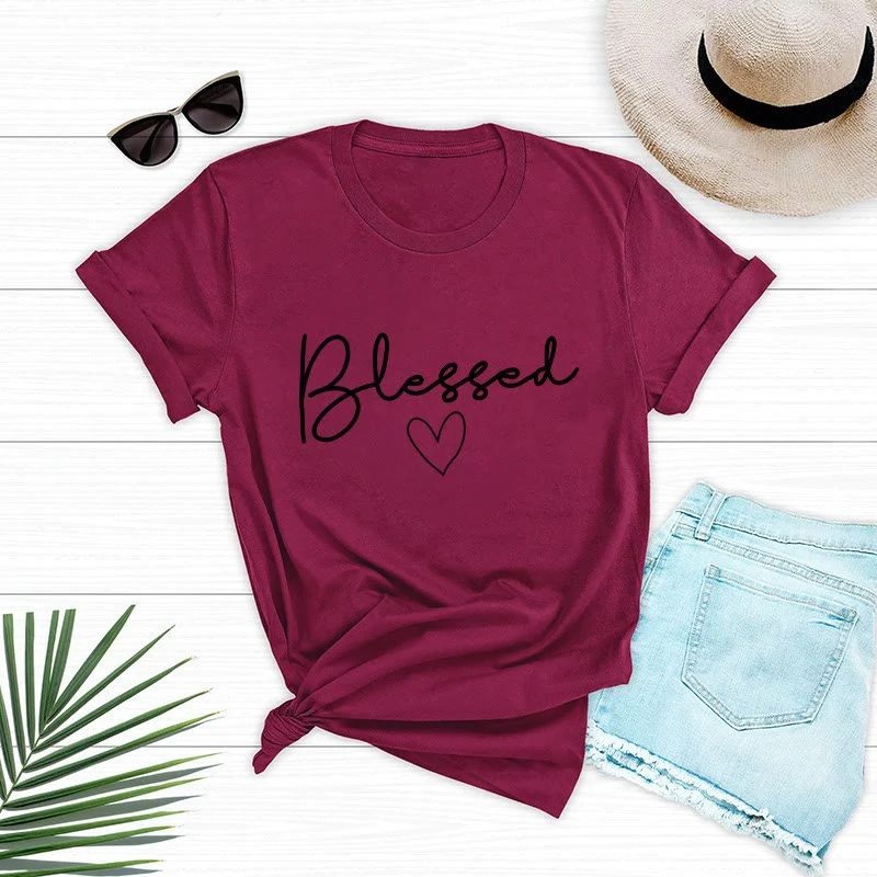 Plus Size T-Shirt mit Herzmotiv