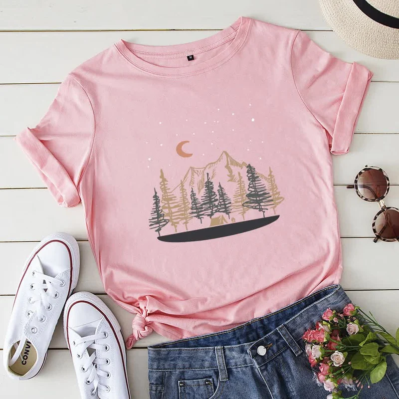 T-Shirt mit Landschaftsmotiv in Übergröße