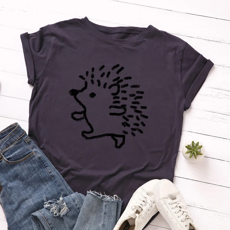T-Shirt mit Rundhalsausschnitt und kurzen Ärmeln in Übergröße mit Igel-Print