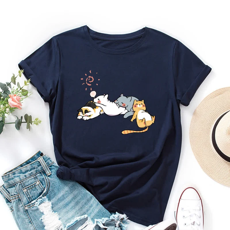 T-Shirt mit Rundhalsausschnitt und kurzen Ärmeln in Übergröße mit Katzen-Print