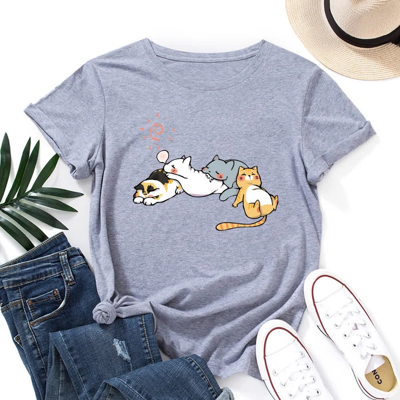 T-Shirt mit Rundhalsausschnitt und kurzen Ärmeln in Übergröße mit Katzen-Print
