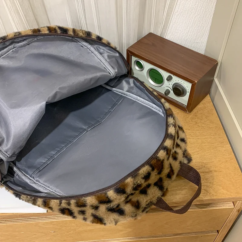 Camp Basel | Fleckar Lässiger Rucksack Mit Leopardenmuster