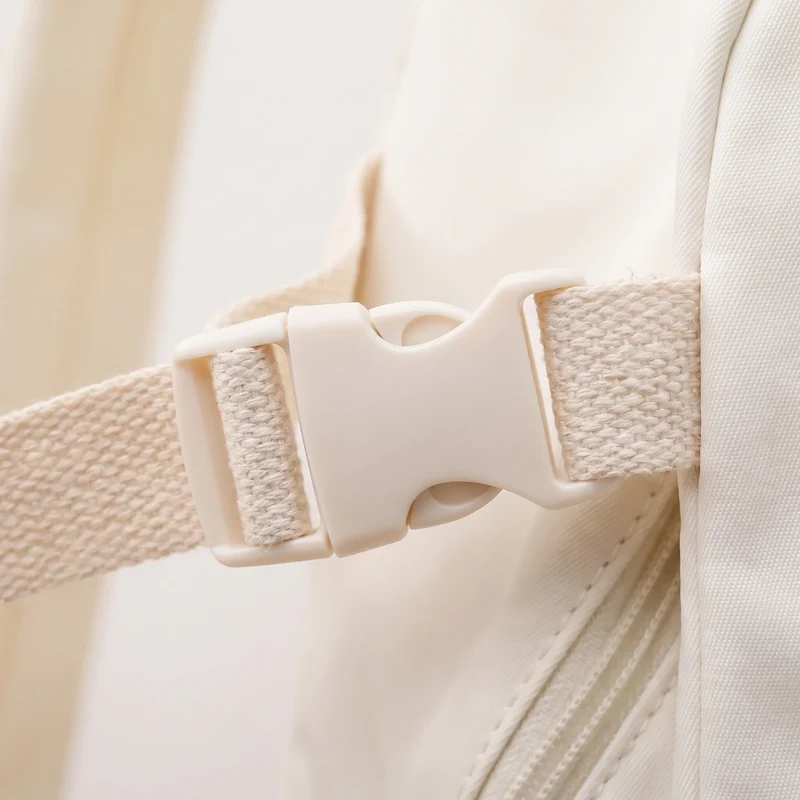 Camp Basel | Vistaro Kompakter Damenrucksack Mit Sichtfenstern