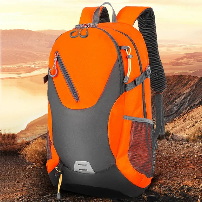 Camp Basel | HikeMate Geräumiger 40L Wanderrucksack