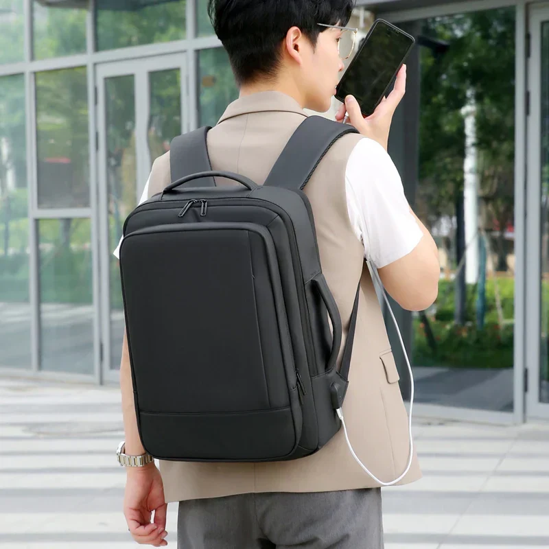 Camp Basel | Erweiterbarer Oxford-Reiserucksack