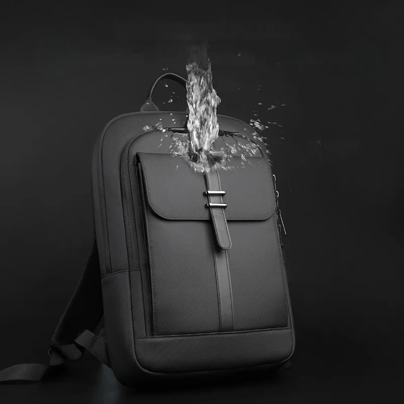 Camp Basel | Axton Urban Rucksack
