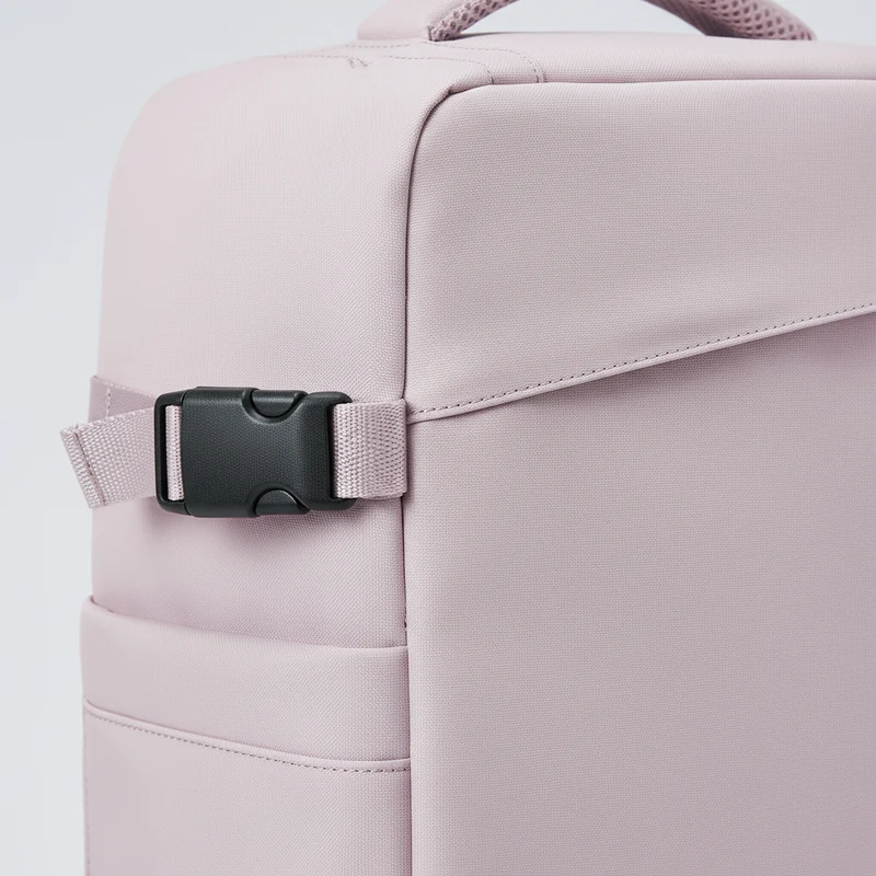 Camp Basel | Compact Handgepäck-Rucksack