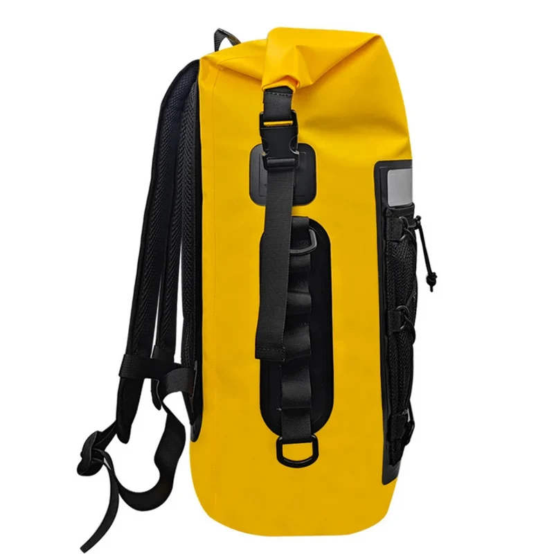 Camp Basel | Wasserdichter Rolltop-Rucksack