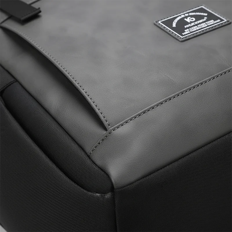Camp Basel | Rolltop-Rucksack mit großem Fassungsvermögen