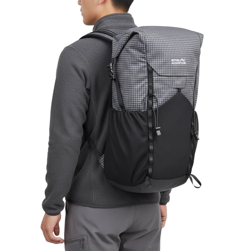 Camp Basel | Ultraleichter Rolltop-Rucksack