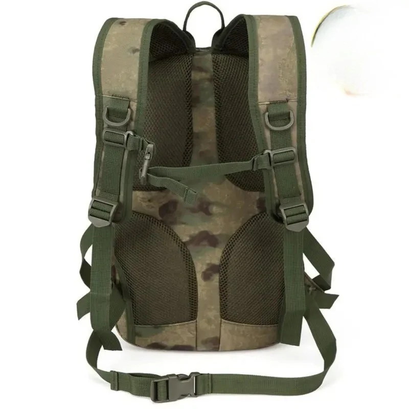 Camp Basel | Taktischer Camouflage-Tagesrucksack