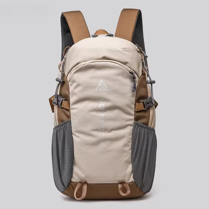 Camp Basel | Leichter 40-Liter-Rucksack