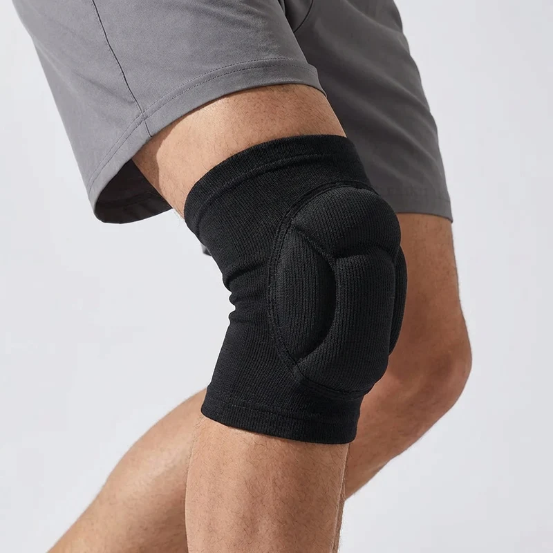 Camp Basel | FlexiShield Gepolsterte Kniebandage zum Überziehen