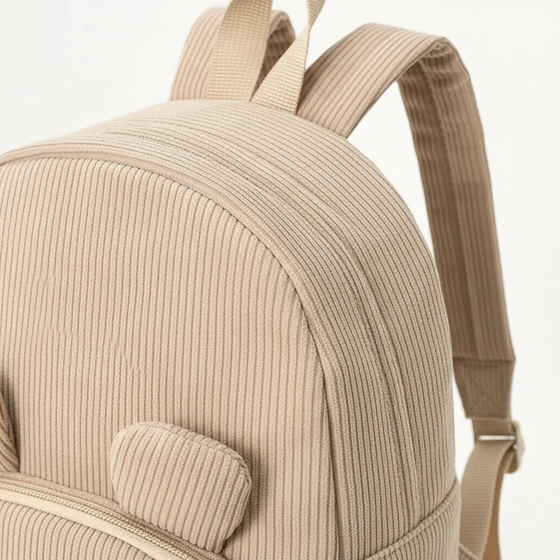 Camp Basel | CorduBear Kordsamt-Plüsch-Kinderrucksack