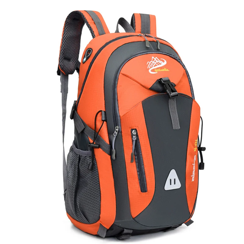 Camp Basel | Roamix Mehrkammer-Wanderrucksack