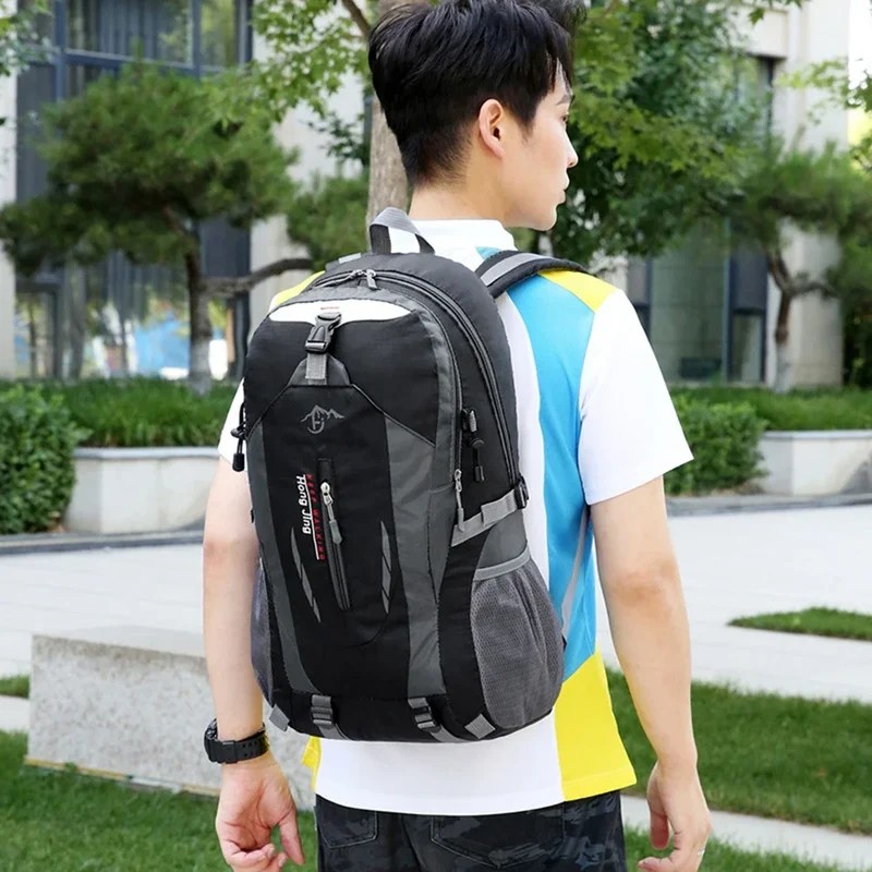 Camp Basel | Roamvex Leichter Mehrzweck-Outdoor-Rucksack