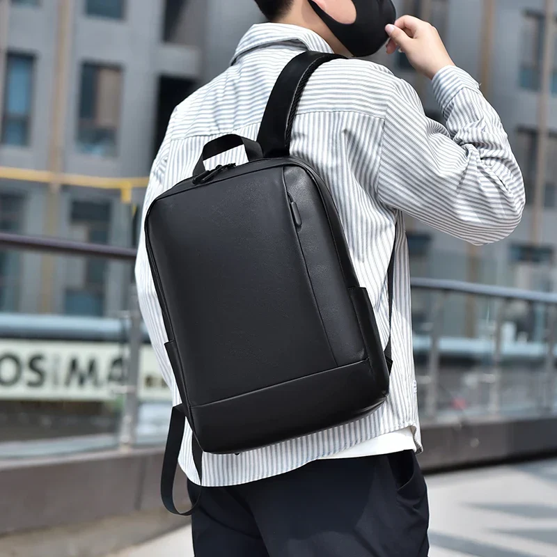 Camp Basel | Minimalist Business-Rucksack