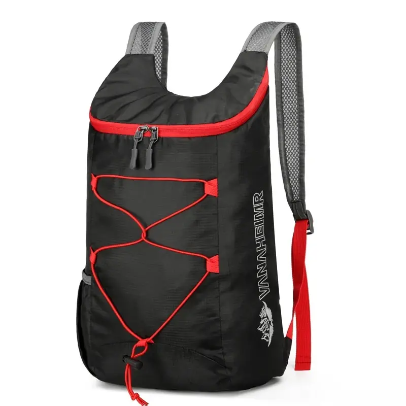 Camp Basel | Foldable Wasserdichter Tagesrucksack