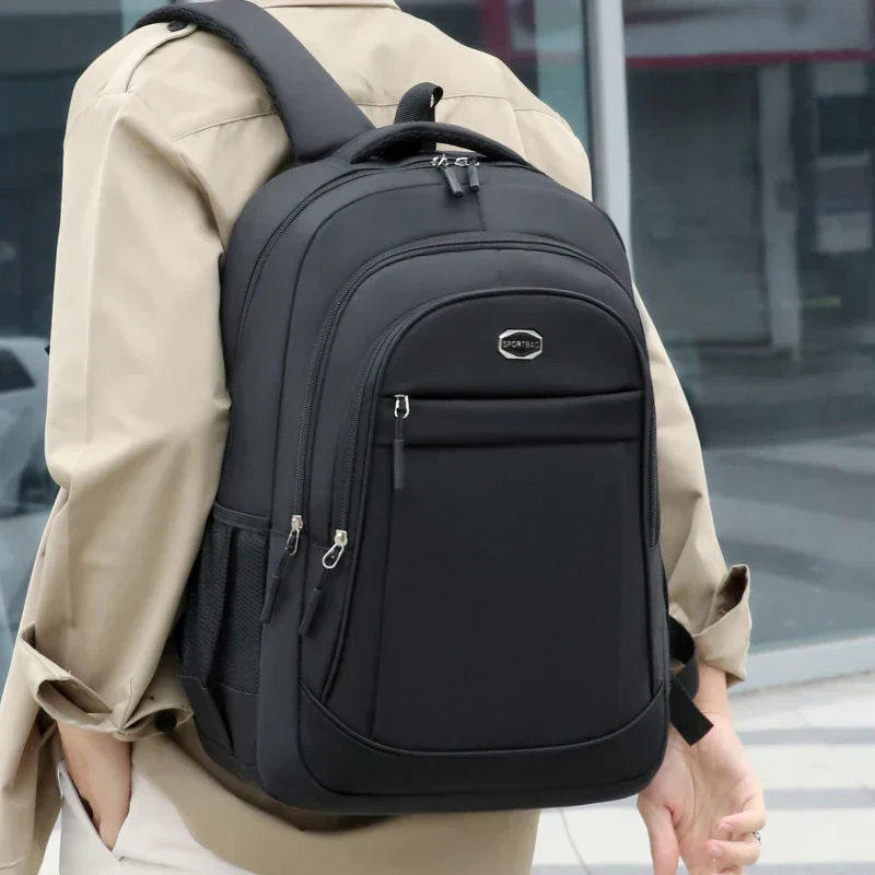 Camp Basel | Carryal Großvolumiger Mehrkammer-Rucksack