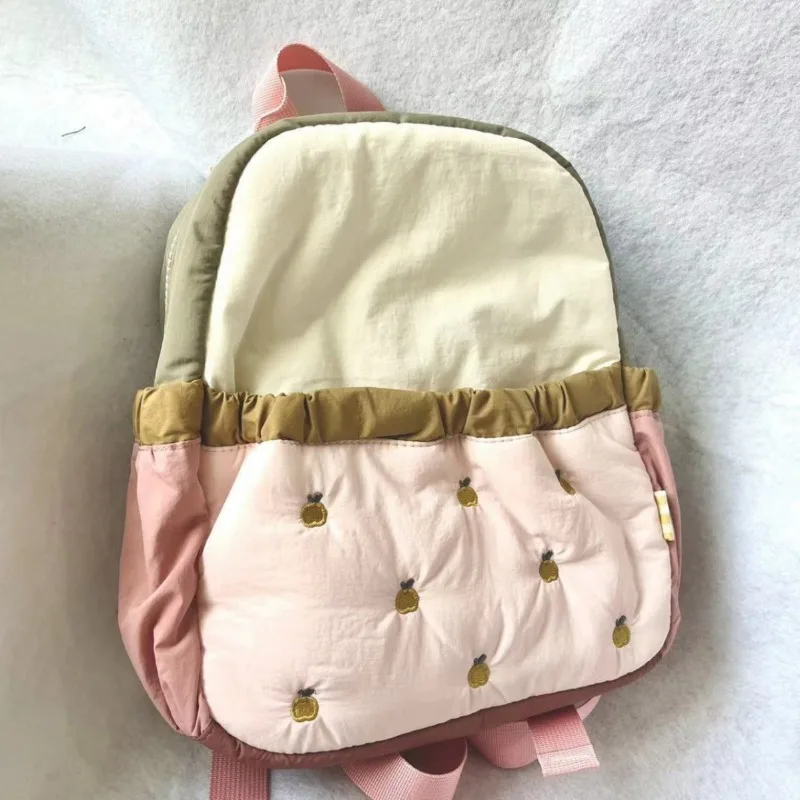 Camp Basel | Appletto Leichter Nylon-Kinderrucksack