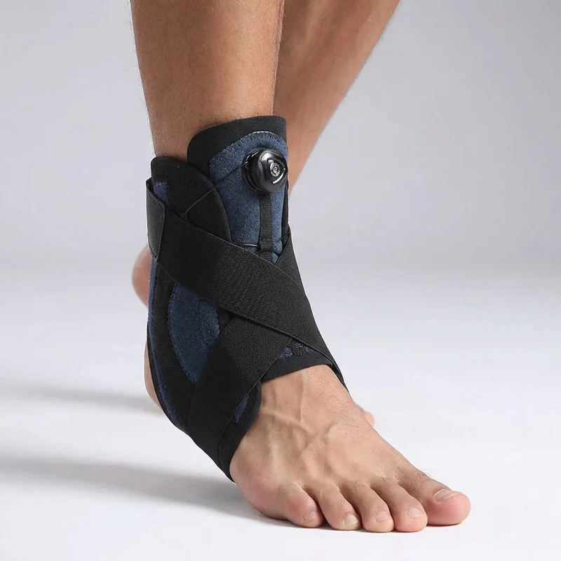 Camp Basel | AnkliQ Komprimierende Knöchelstützbandage