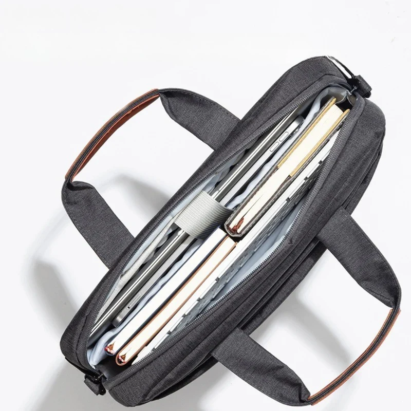 Camp Basel | Business Laptop Messenger Bag