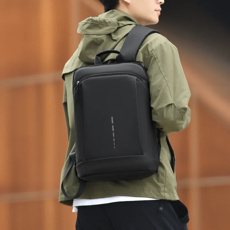 Camp Basel | Slyvex Schlanker Wasserabweisender Laptop-Rucksack