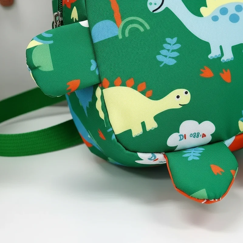 Camp Basel | DinoTote Süsser Cartoon-Dinosaurier-Rucksack