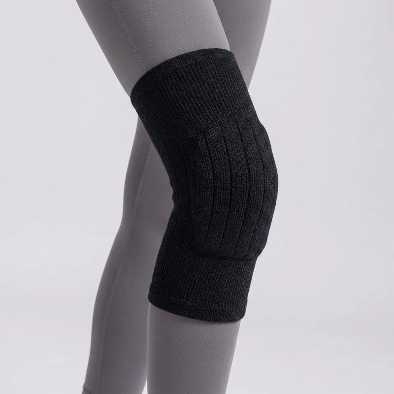 Camp Basel | Kneveon Verdickte Winter-Kniebandage