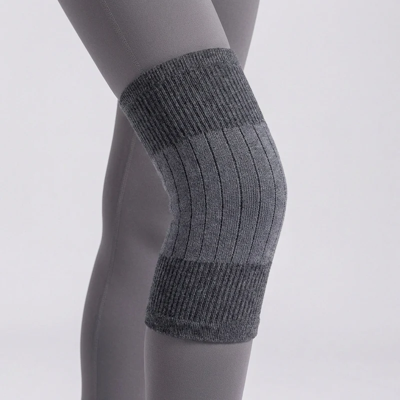 Camp Basel | Kneveon Verdickte Winter-Kniebandage