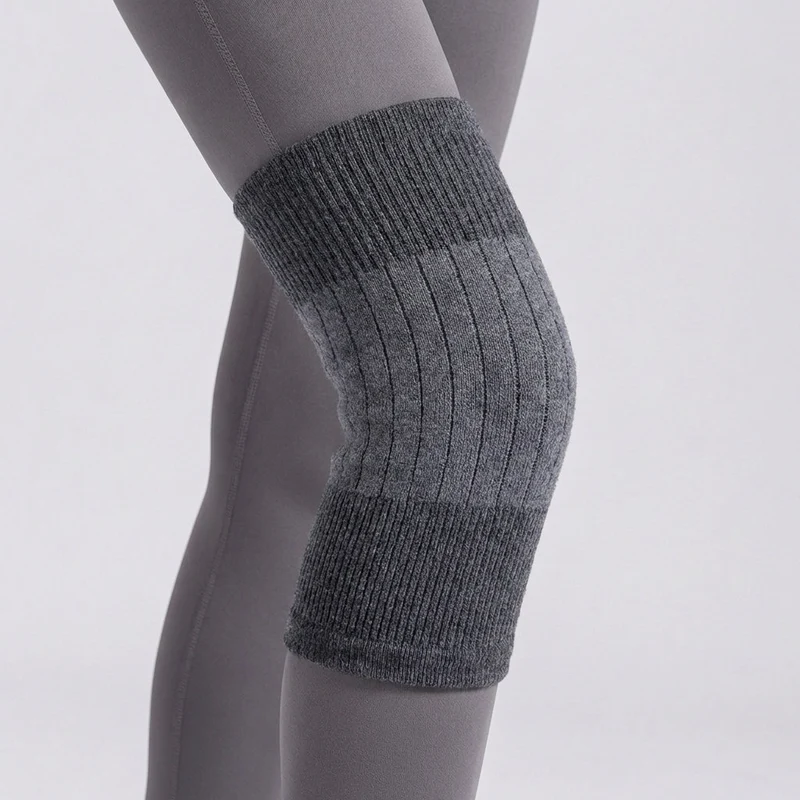 Camp Basel | Kneveon Verdickte Winter-Kniebandage