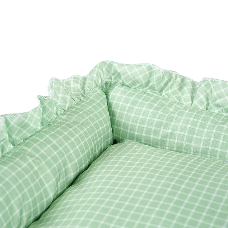 Elegantes Rüschen-Hundebett