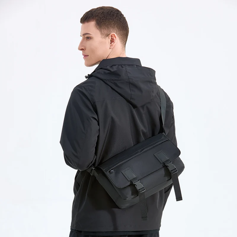 Urban Messenger Satchel Bag Skanto