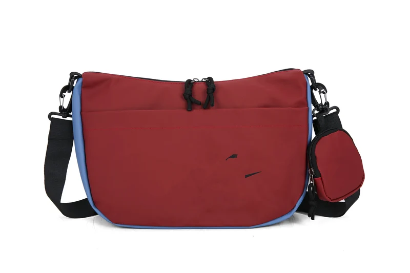 Praktische Umhängetasche mit zusätzlichen Taschen Skanto