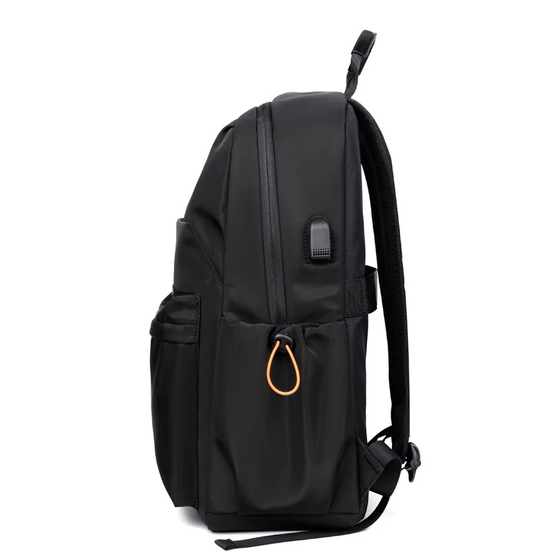 Moderner Rucksack mit ergonomischem Design und mehreren Fächern Skanto