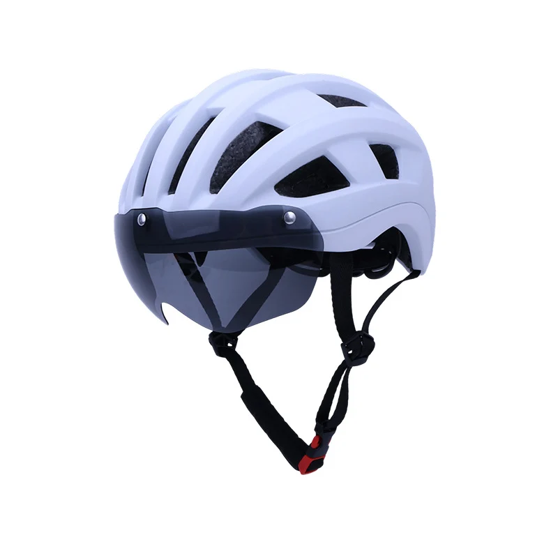 WoAerodynamischer Helm mit integriertem Visier Skanto