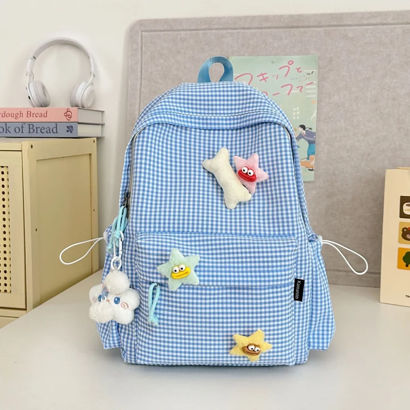 Schulrucksack mit Vichy-Muster und Charakter-Applikation