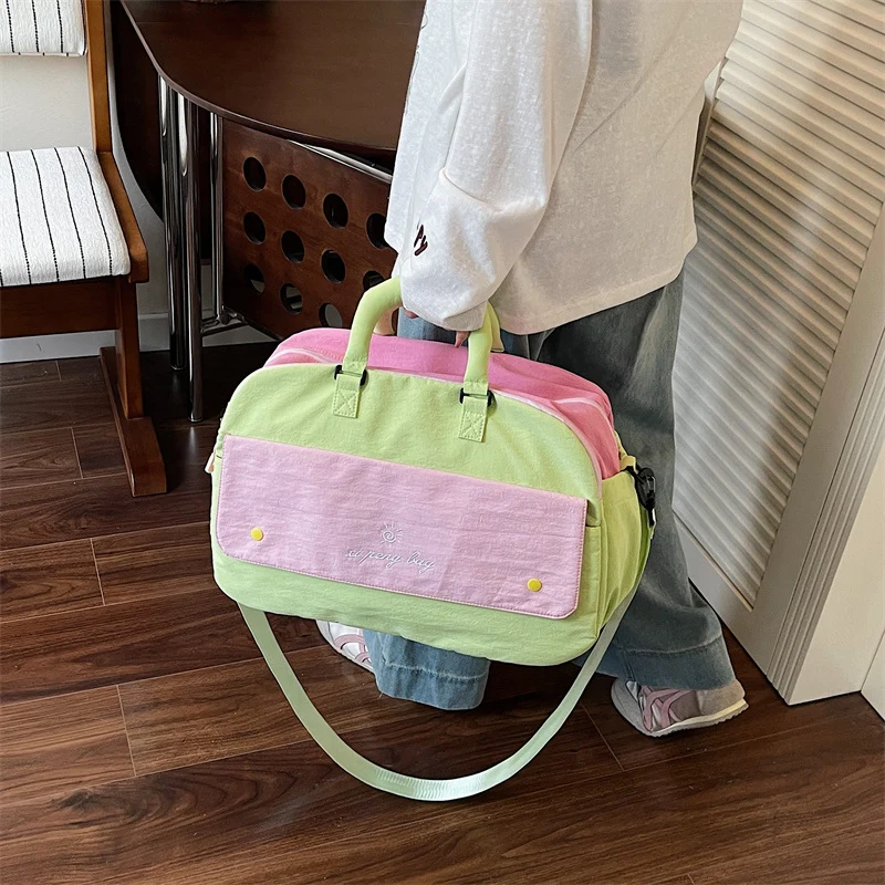 Sportliche Multifunktions-Reisetasche mit mehreren Fächern Skanto