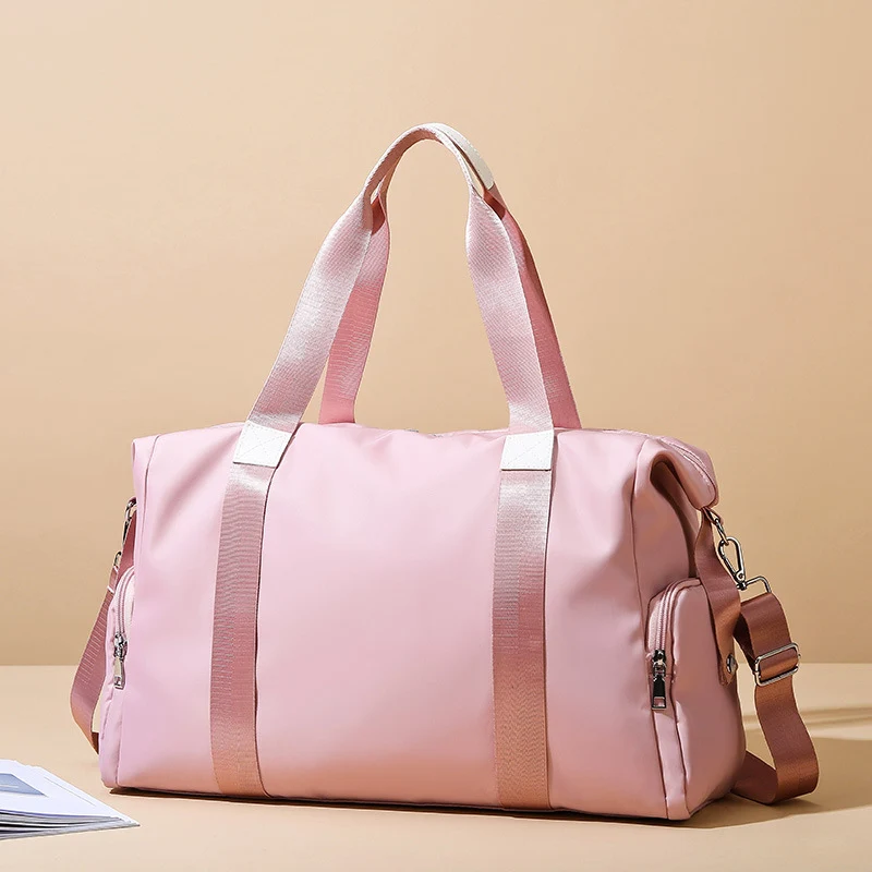 Vielseitige Trainings- und Reisetasche Skanto