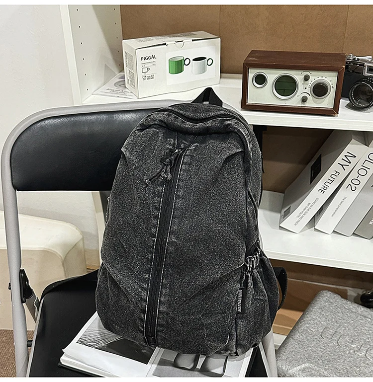 Lockerer Schulrucksack in Denim-Optik