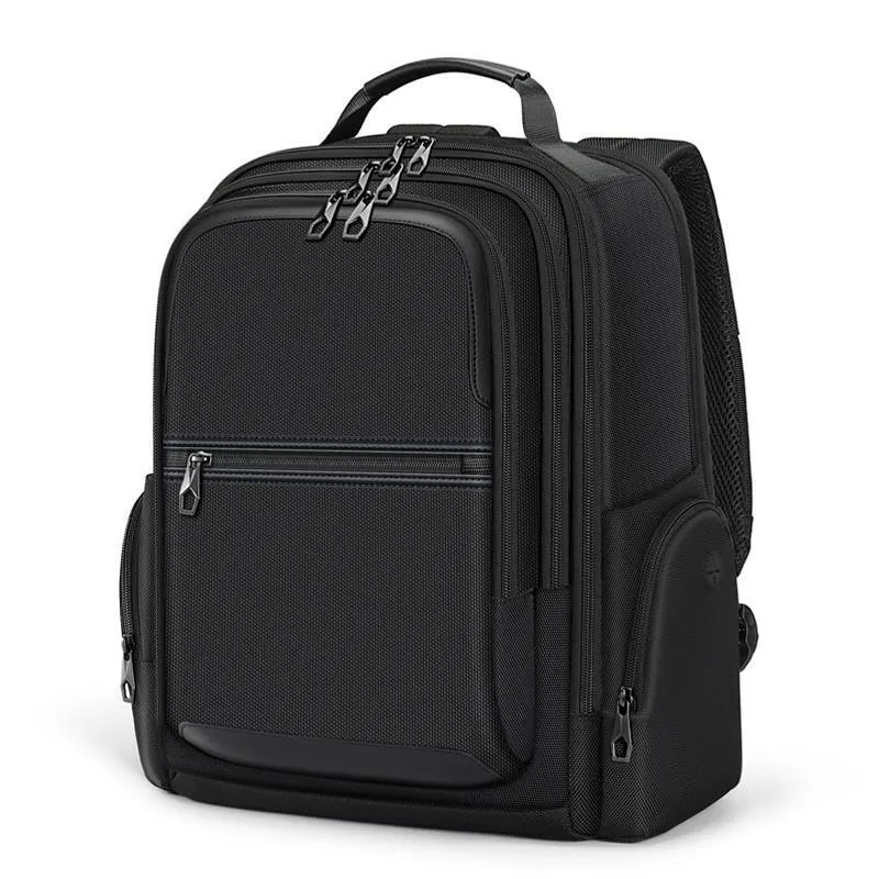 Robuster Business-Rucksack mit cleverer Aufteilung und wasserabweisendem Material Skanto