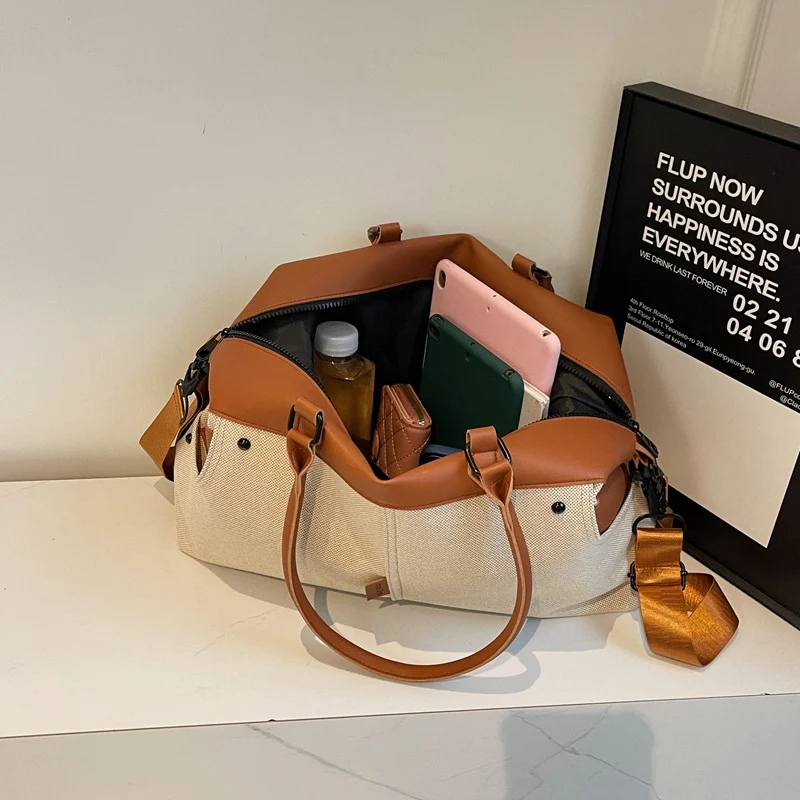 Praktische Handtasche im modernen Design Skanto
