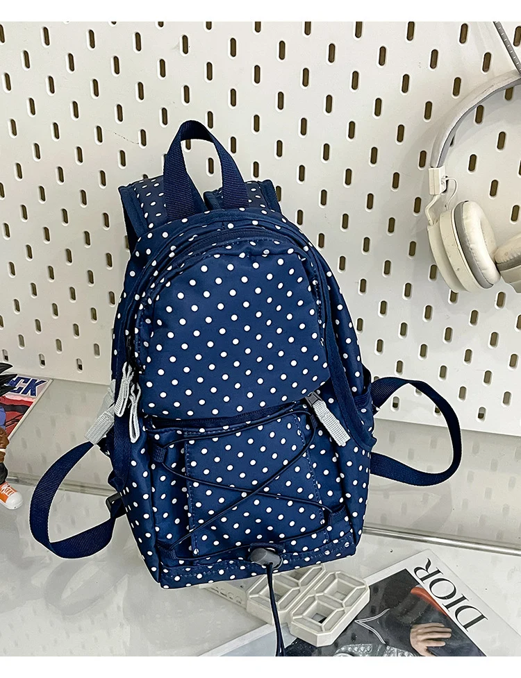Leichter Mini-Schulrucksack mit Tupfen