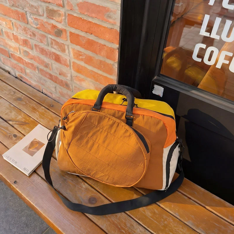 Multifunktionale Sport- und Reisetasche mit abnehmbarem Laptopfach Skanto